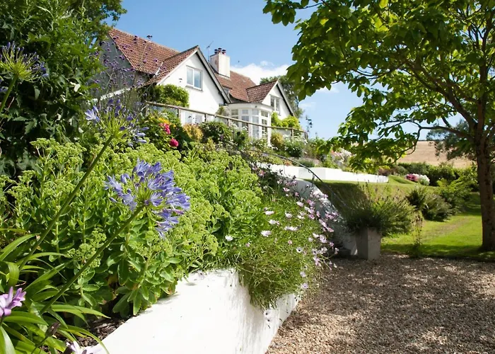 Higher Leigh House